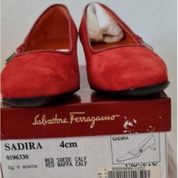 New Red Salvatore Ferragamo women`s shoes - Picture 2 of 5